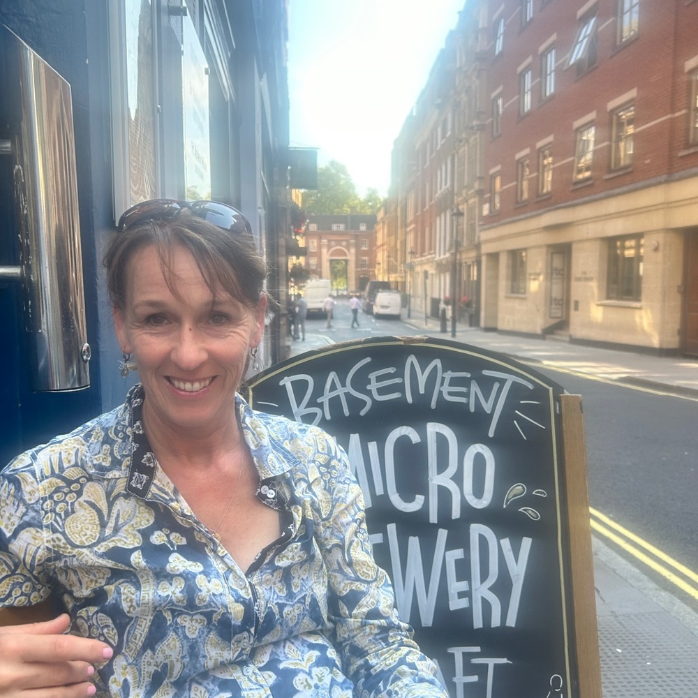 Meet your Posher, Viv